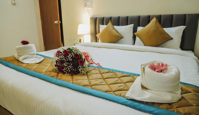 Merry Inn Luxe Suites Near KIAL