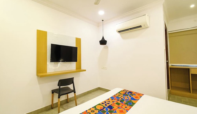 Fabhotel Cinco Primera Nr LV Prasad, Banjara Hills