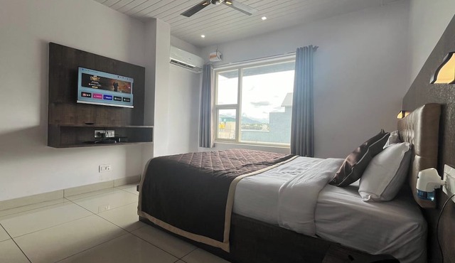 Lucent The Homely Hotel