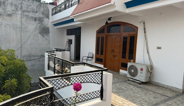 Mishra's Bungalow