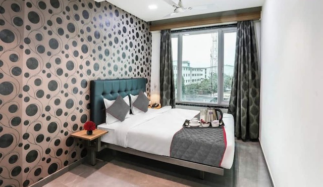 Hotel Stay Inn near Bhiwandi Thane Railway Station