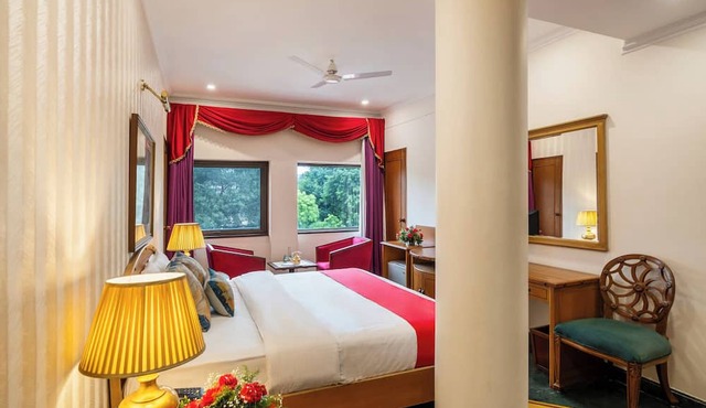 Hotel Kwality Regency in Chandigarh