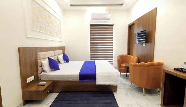 Hotel Shrinath Palace