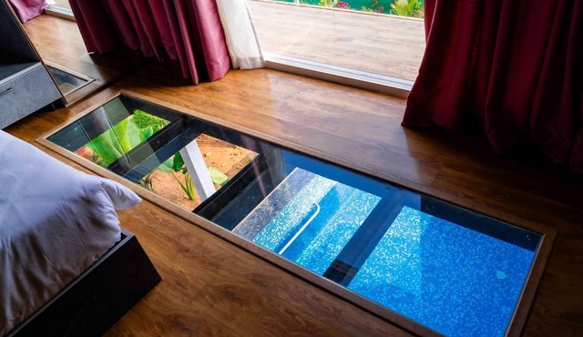Sakhi Lakeview Resort