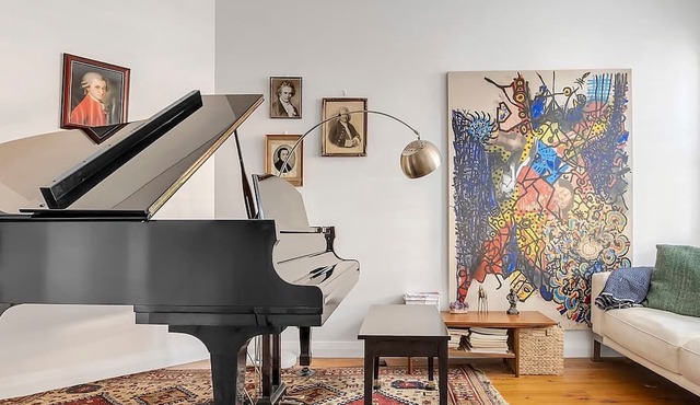 Prime Location Retreat with Private Garage Parking in Redfern