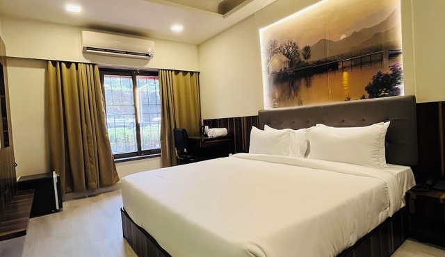 Discover Resorts Khandala in Mawal