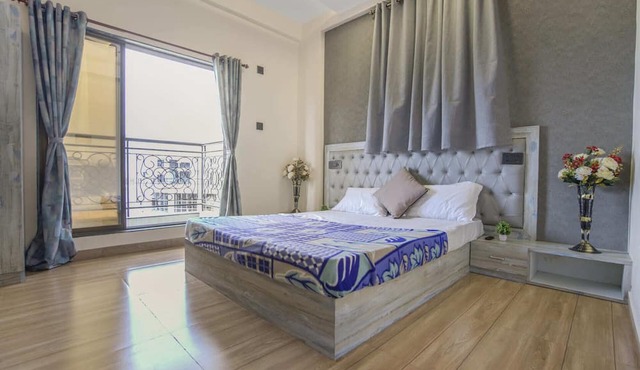3BHK w/Pool - Sunset Palazzo by Universe Villas