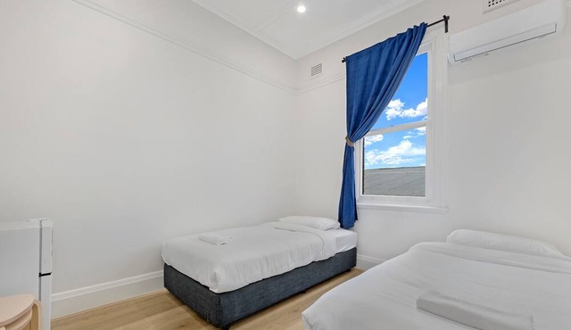 MetaWise Sydney inner City Twin Bed Share Room in Leichhardt
