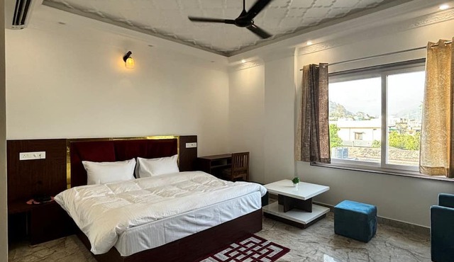 Hotel white inn