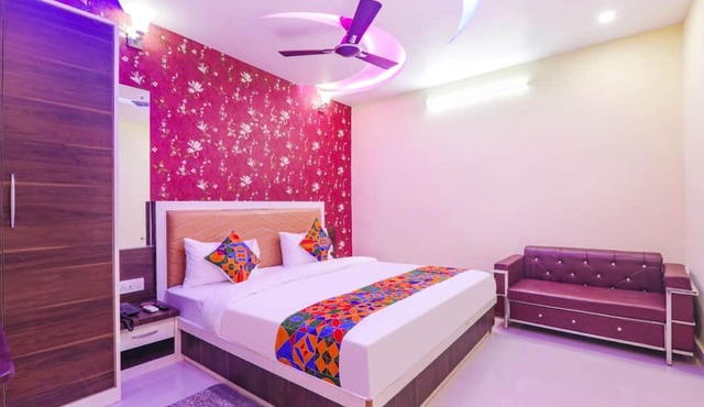 Hotel Nikunj Madhubani in Madhubani