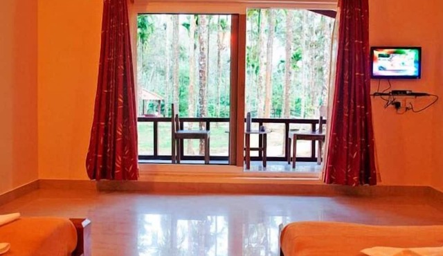 Lazo Areca Resort