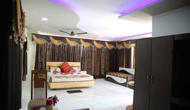 Padmini Heritage Resort