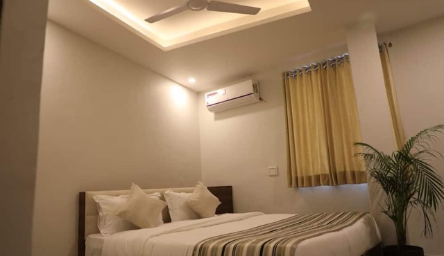 Hotel Rajpath Inn in Mahesana