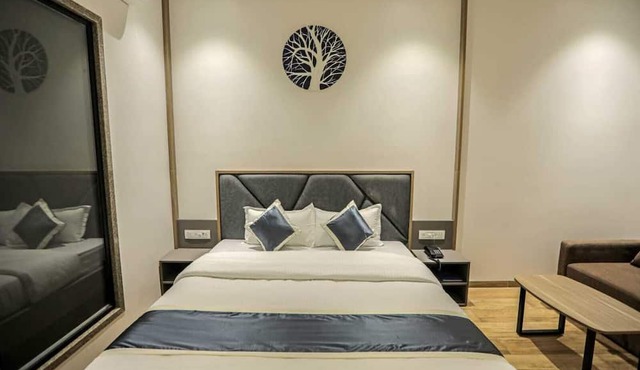 Hare Krishna Hotel in Valsad