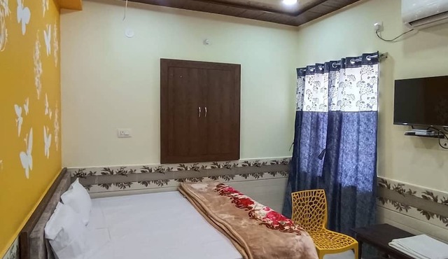 Hotel Abhi Palace