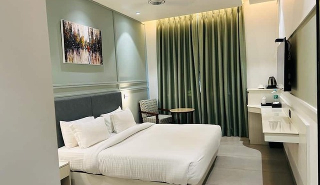 Five Elements Hotels Goldleaf Haldwani