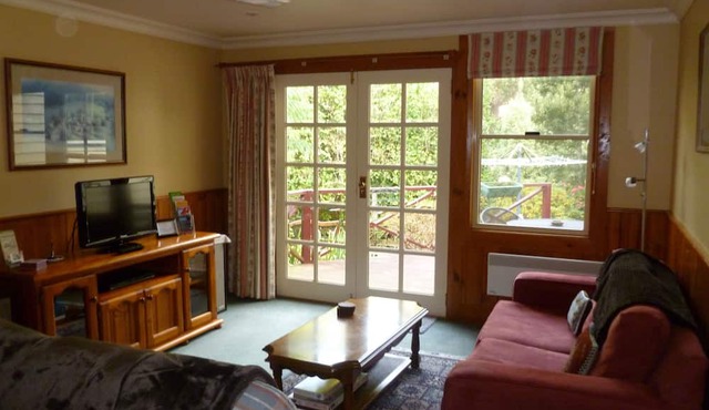 Donalea Bed & Breakfast in Castle Forbes Bay