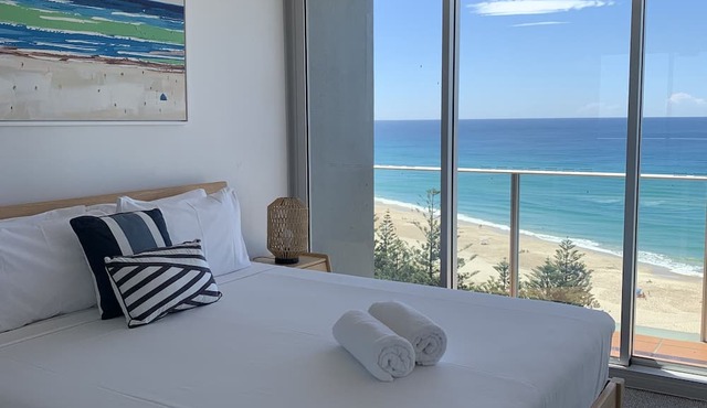 Pacific Regis Apartments in Burleigh Heads