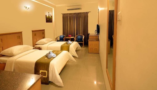 HOTEL PLAZA INN