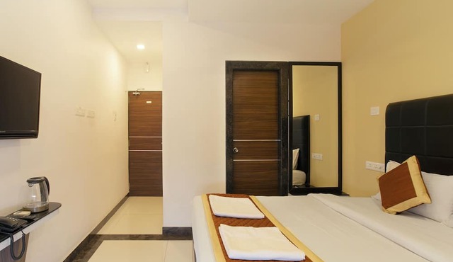 Manjhi Residency