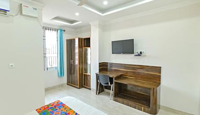 Fabhotel Gns Suites