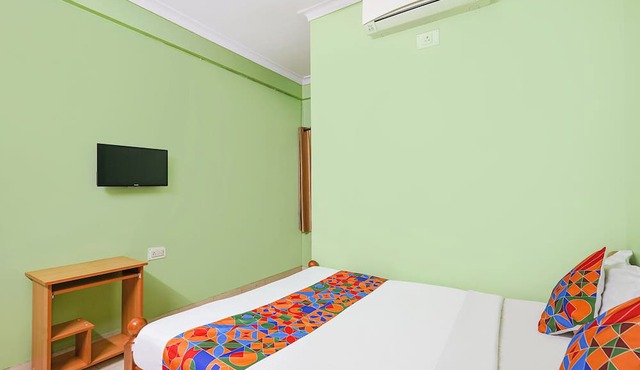 Via Sree Nandanam Residency