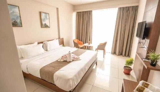 Samasth Palatial Hotel