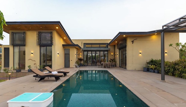 ELIVAAS 24 Carat 4BHK Villa with Pool in Jaipur