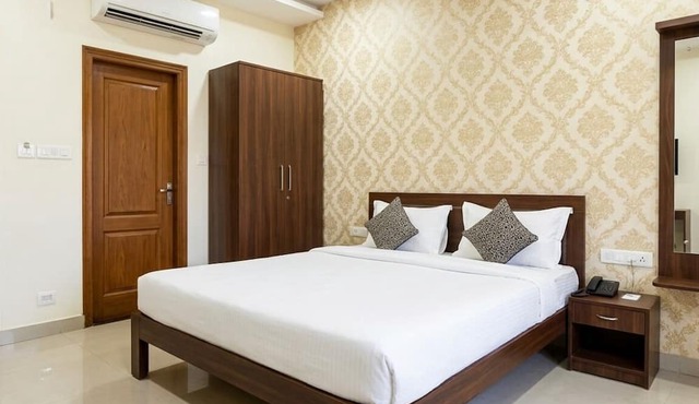 HOTEL KANAKSHRI