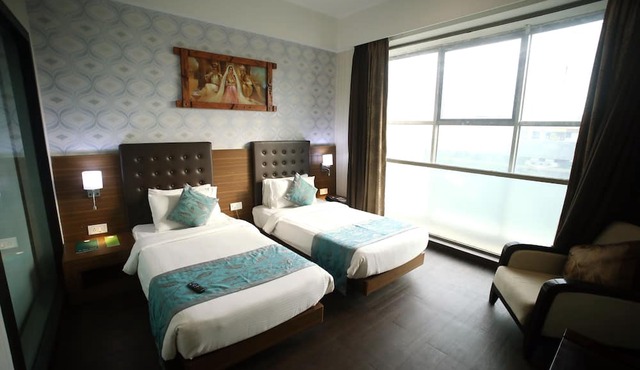 The Byke Suraj Plaza Veg Hotel, Thane