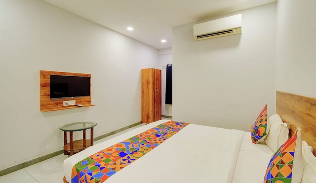 Fabhotel Vaishnavi Classic