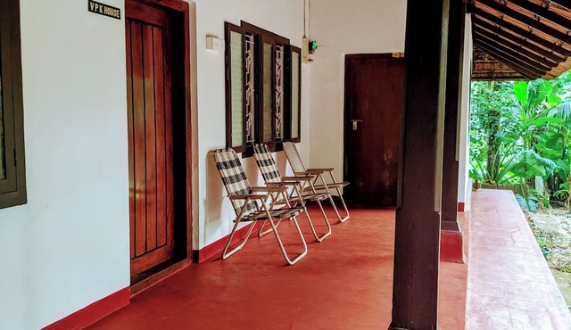 Budget Kerala Countryside Heritage Villa near Waterfall in Kozhikode