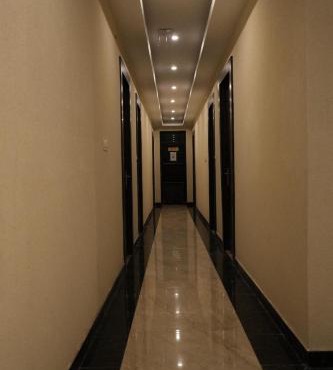 HoTEL MONARCH