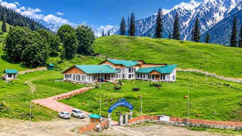 Sonamarg club