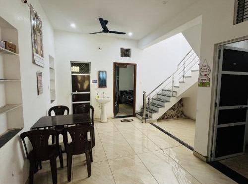 Sri G HomeStay 2BHK Nathdwara, 5km to Srinathji Temple, Value For Money