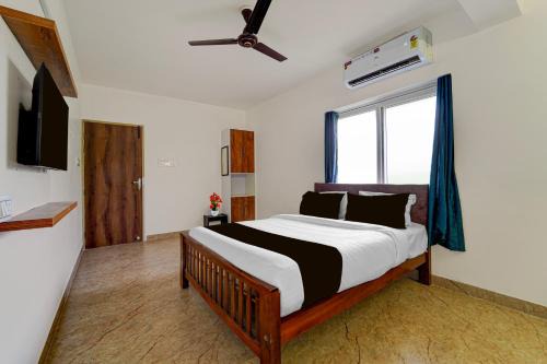 Townhouse MK University Bus Terminal Madurai Formerly Aca Elite