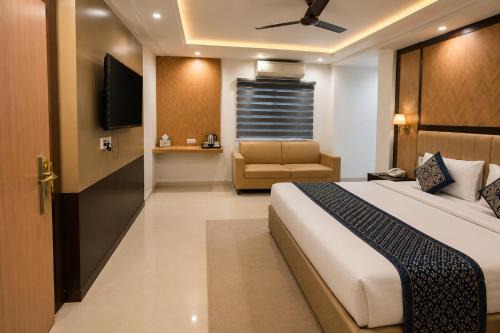 Hotel Ark Wood Igi Airpot Delhi