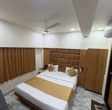 Hotel The Azone in Ahmedabad