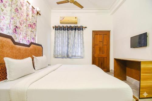 Hotel FE 66 Inn Near Koshe Kosha Central Park