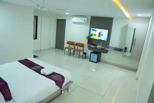 Hotel Flamount Hitech City