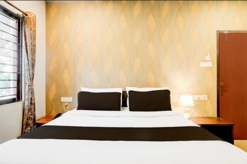 Hotel Pratishtha