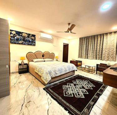 New Stylish Boutique Hotel Room in Miyapur