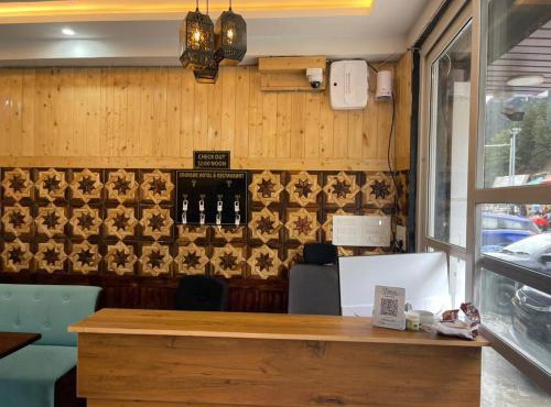 Hotel Sounsar and Restaurant