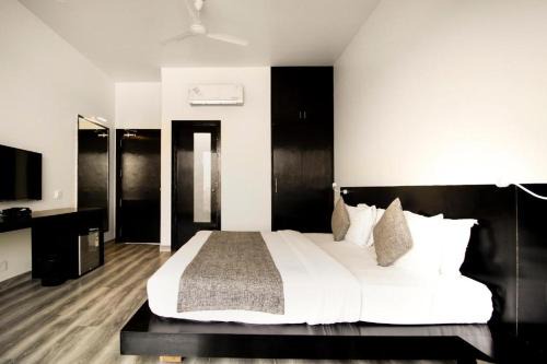The Saneer Jaipur