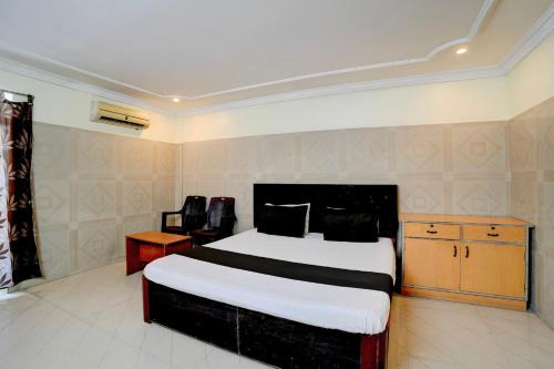 Hotel O Meera