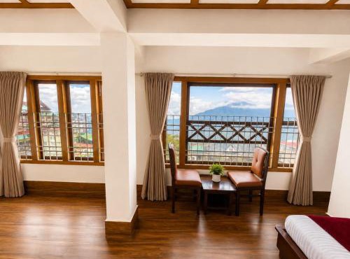 Gangtok Central Rooms