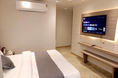 Hotel Boss Inn Opposite New Delhi Railway Station