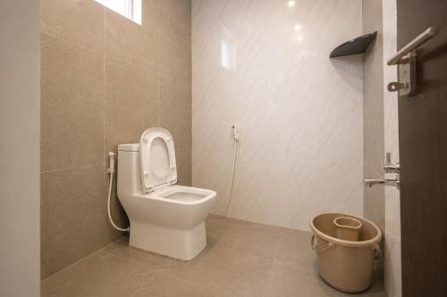 Premium and Luxurious 4BHK Duplex Villa for upto 40 people with Kitchen bathtub in Tirupati near railway staion and close to Temples