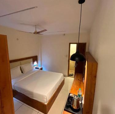 Hotel LIORA GRAND