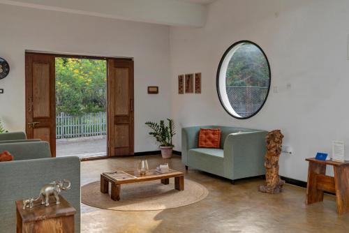 SaffronStays Kalika Aangan